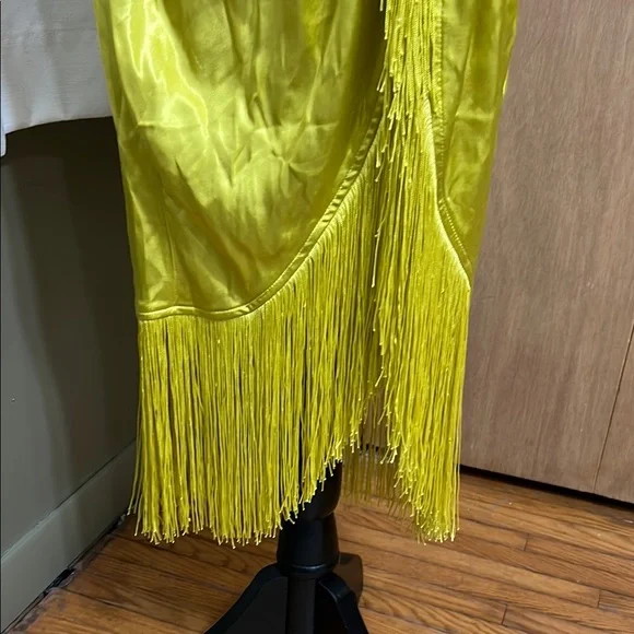 H&M Yellow Fringe Skirt - Picture 4 of 6